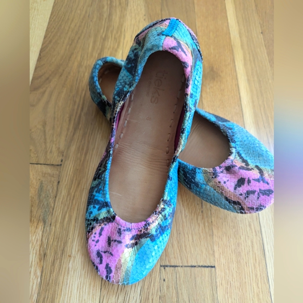 Tieks Electric Snake